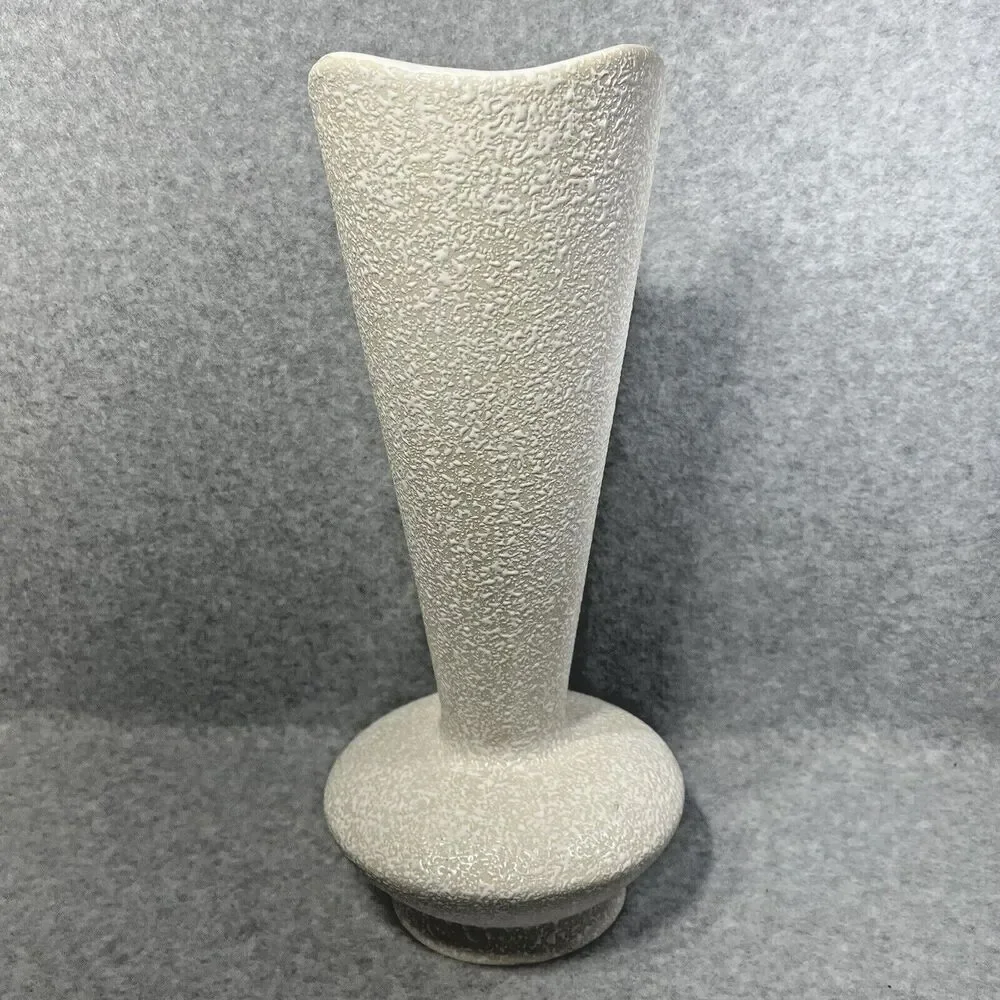 Vintage Mid Century Modern‎ 14” China Craft USA White Splatter Ware Vase C-414